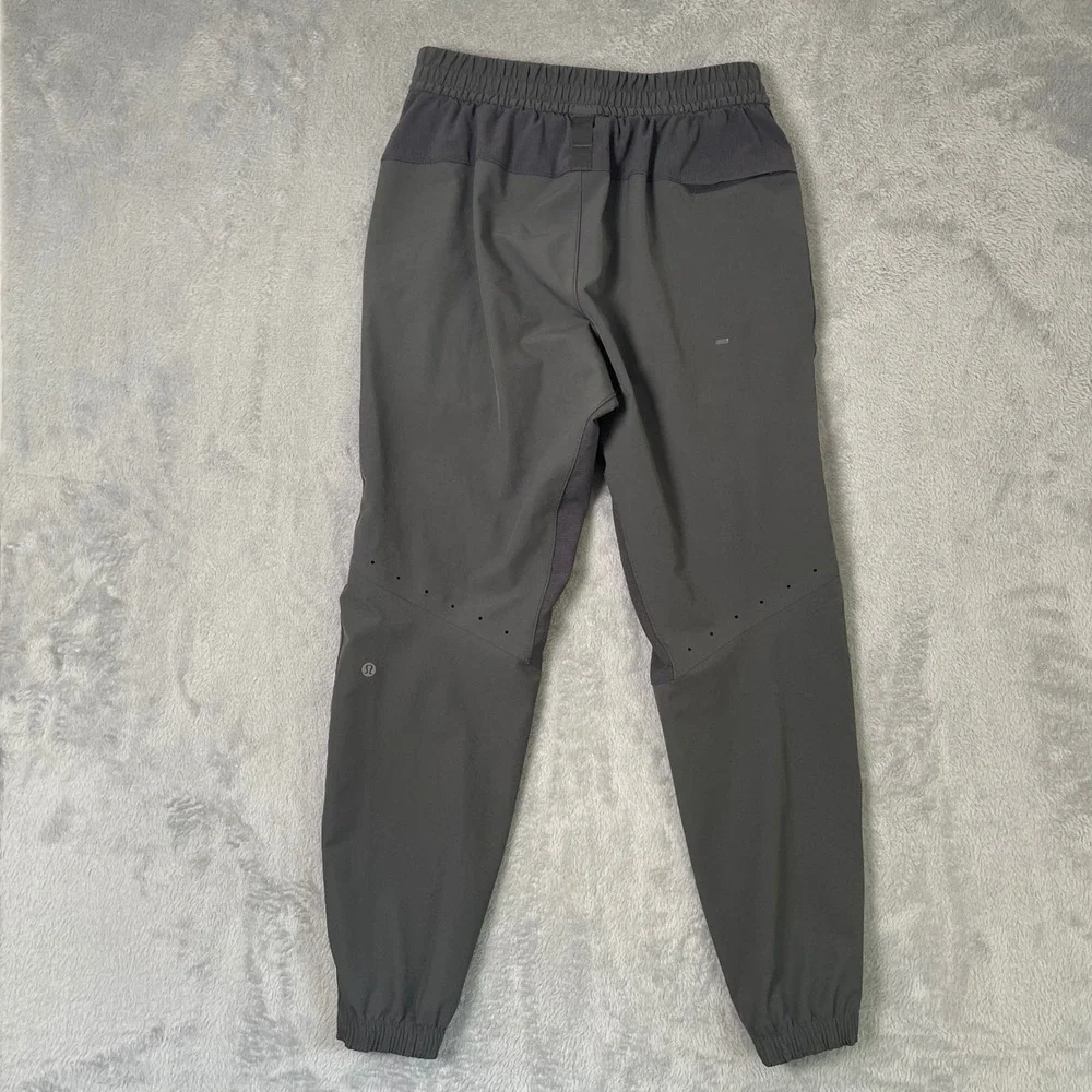 Lululemon gym running